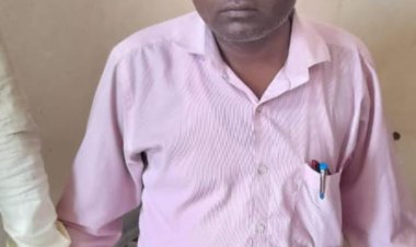 लोकायुक्त की कार्रवाई : ताल में पटवारी को रिश्वत लेते हुए रंगे हाथों किया गिरफ्तार