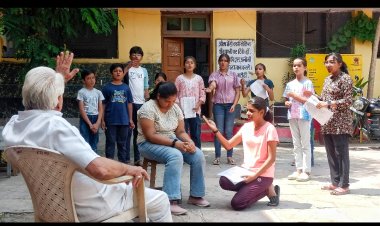 कला सरोकार : रंगकर्म के गुर सीख रहे हैं बाल कलाकार