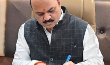 कलेक्टर का आदेश : नगरीय क्षेत्र के खतरनाक एवं जीर्णशीर्ण आवासों को करें चिह्नित