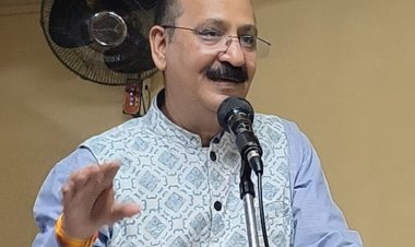 परकाया प्रवेश जैसा है बाल साहित्य का लेखन : प्रो. संजय द्विवेदी