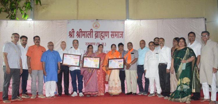 सामाजिक सरोकार : प्रेरणादायी सेवाओं के लिए तीन विभूतियों को दशोत्तर स्मृति सम्मान