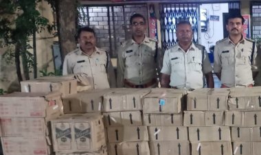पुलिस की दबिश : 6 लाख से अधिक की मिली शराब