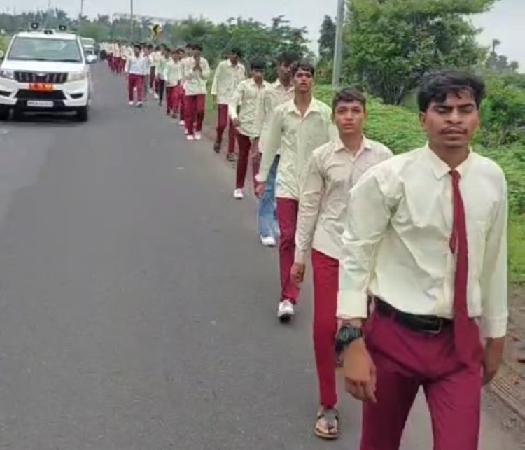 ... जब अधीनस्थ जिम्मेदार अधिकारियों की लापरवाही और मक्कारी के चलते कलेक्टर कुर्सी छोड़कर भागे