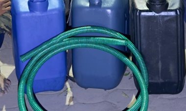 ग्रामीणों की मुस्तैदी : रात को डीपी से आईल चुराने वाले चार चोरों को पड़ा ग्रामीणों ने