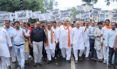 भाजपा ने मौन जुलूस निकाल कर मनाया विभाजन विभीषिका दिवस