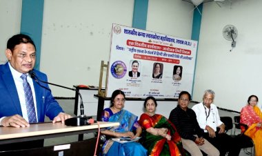 विचार सरोकार : "राष्ट्रीय एकता के लिए पूरे देश की संपर्क लिपि नागरी लिपि हो"