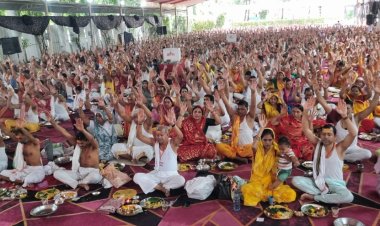 सामाजिक सरोकार : मालवा के सबसे बड़े निशुल्क सामूहिक श्राद्धकर्म में 1600 से अधिक ने किया नौ पीढ़ियों का श्राद्ध-तर्पण