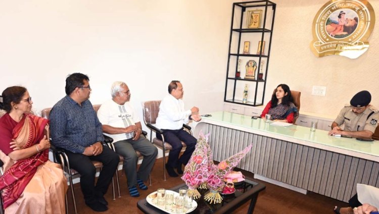 लोकार्पण की संभावना : जन सहयोग से बने रंगभवन का मुख्यमंत्री 10 अक्टूबर को कर सकते हैं लोकार्पण, पशोपेश में समिति