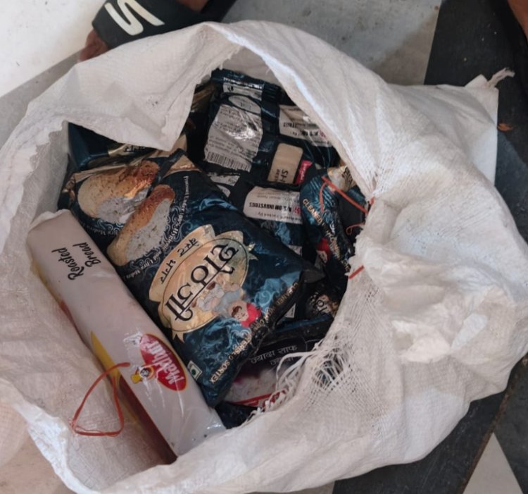 सेहत से खिलवाड़ : एक्सपायर हो चुकी खाद्य सामग्री बेच रहा था किराना व्यापारी, हो सकती थी बड़ी घटना