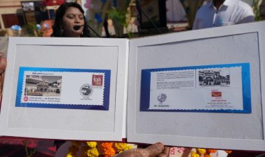 ऐसा भी होता है : रतलाम रेलवे स्टेशन के गौरवशाली 100 वर्ष पूर्ण होने के उपलक्ष में भारतीय डाक विभाग के  स्पेशल कवर हुआ विमोचन