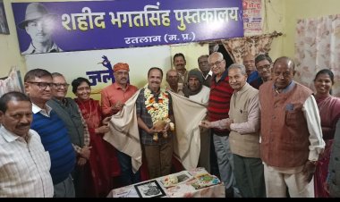 साहित्य सरोकार : रचना प्रक्रिया से मिलती है जीवन में प्रेरणा 