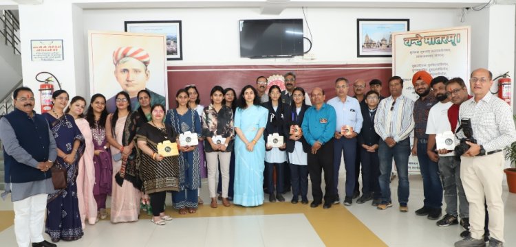 कला संस्कृति : स्क्रीन टाइम की जगह फोटोग्राफी के शौक को बनाएं जुनून