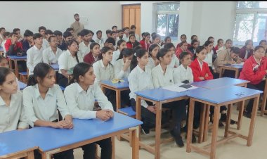 सामाजिक सरोकार : राॅयल काॅलेज में बाल विवाह मुक्त भारत अभियान को लेकर किया संवाद