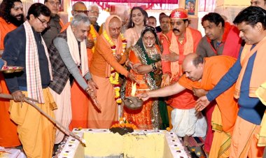 धर्म संस्कृति : त्रिवेणी तट पर विश्व कल्याण की भावना से 72 वां महारूद्र यज्ञ एवं सांस्कृतिक उत्साह के साथ मेला शुरू