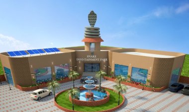 प्रशिक्षण : सर्प दंश से बचाव के गुर सीख रहे जानकार