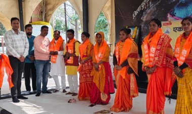 सामाजिक सरोकार : भजन मंडलियों ने धार्मिक, सांस्कृतिक और नैतिक मूल्यों पर आधारित जनजाति भजनों की दी मनमोहक प्रस्तुति