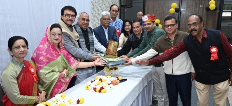 सामाजिक सरोकार : डॉ. जयकुमार जलज स्मृति सामान्य ज्ञान प्रतियोगिता ज्ञान श्री के  पुरस्कार वितरित