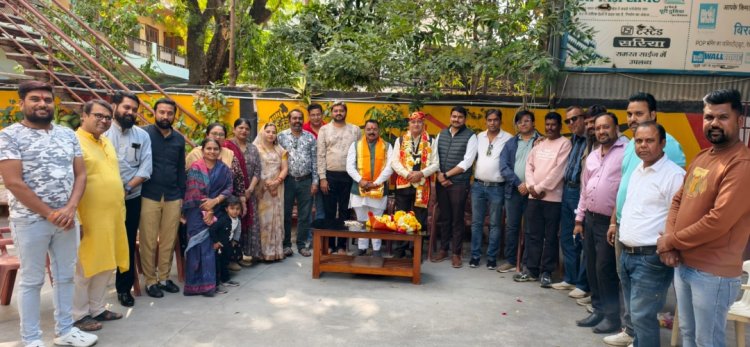 जिला प्रभारी बनने पर शैलेंद्र डागा का ठाकरे मंडल ने किया स्वागत-सम्मान