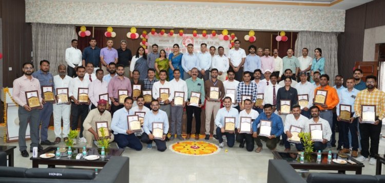उपलब्धि सरोकार : 42 रेल कर्मचारियों को ‘रेल सेवा पुरस्कार-2025’ से सम्मानित, मेमेंटो के साथ मिला जामुन का पौधा