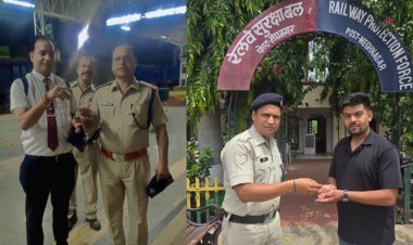 रेलयात्री सरोकार : ट्रेन में खोया मंगलसूत्र आरपीएफ एवं टिकट चेकिंग स्टाफ की तत्परता से मिला, यात्री को सौंपा