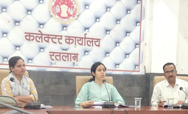 कागजी दावों में उलझा 'मुस्कान अभियान', रतलाम में सरकारी स्कूलों में नामांकन की रफ्तार सुस्त